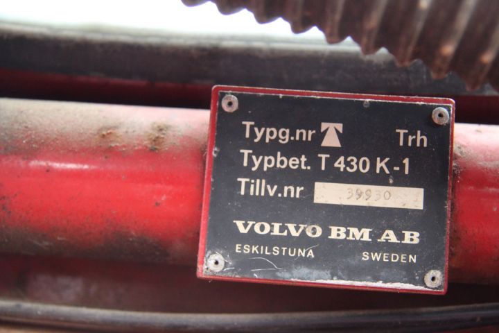 583792-27 Tractor Volvo BM430