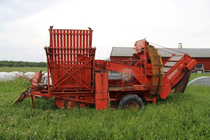 583804-1 Potato collector for tractor "GRIMME"