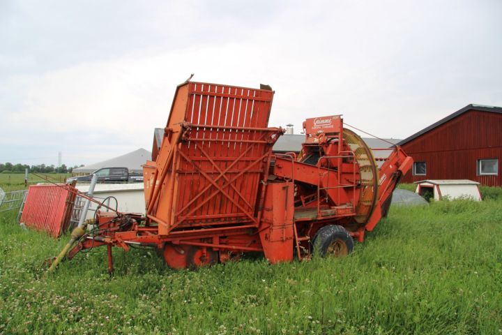 583804-4 Potato collector for tractor "GRIMME"