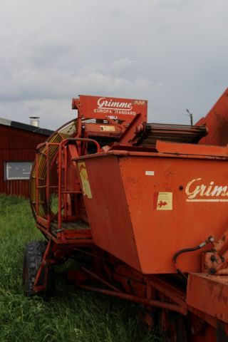 583804-10 Potato collector for tractor "GRIMME"