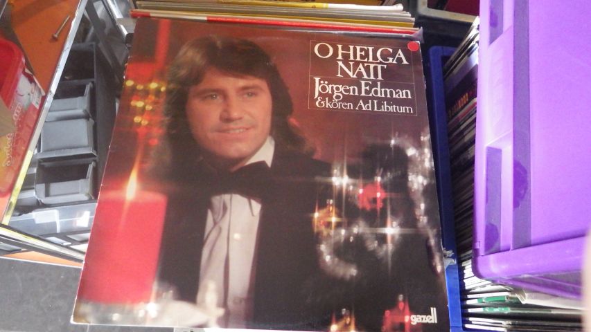 585208-5 About 65 LP discs