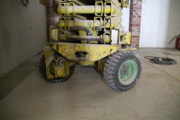 546675-7 Saxlift iteco, battery operated (1995) (7.8m)