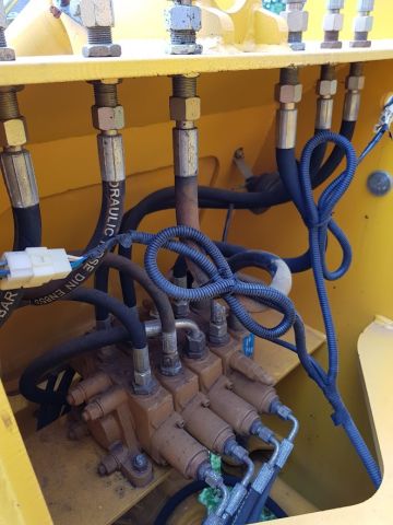 580577-14 Wheel loader, JH16F -16