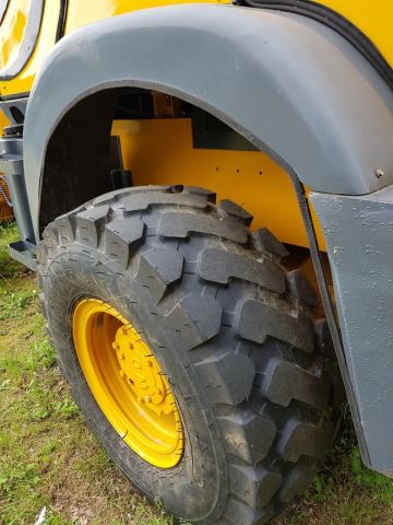 580577-23 Wheel loader, JH16F -16