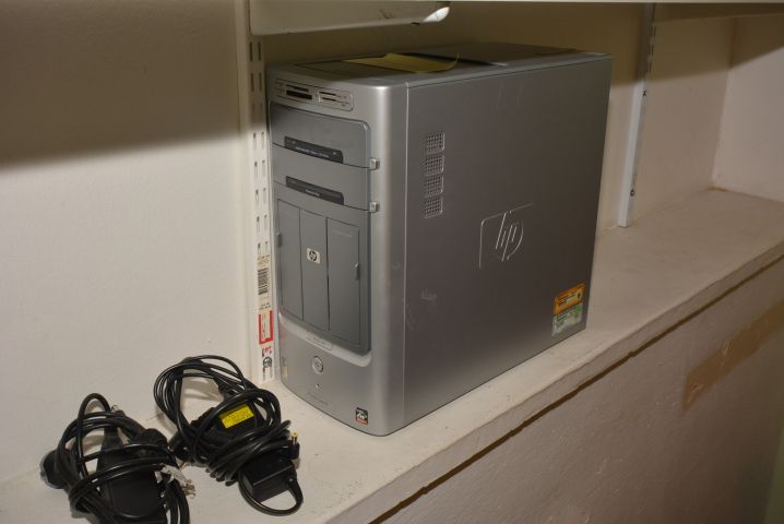 583587-15 Allt i datorverkstaden; Datorer, skärmar, datorutrustning m.m