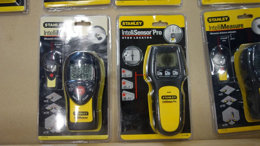 587440-8 17 distance meters, Stanley IntelliMeasure