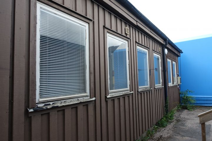 587894-8 Removable barrack building about 300 sqm