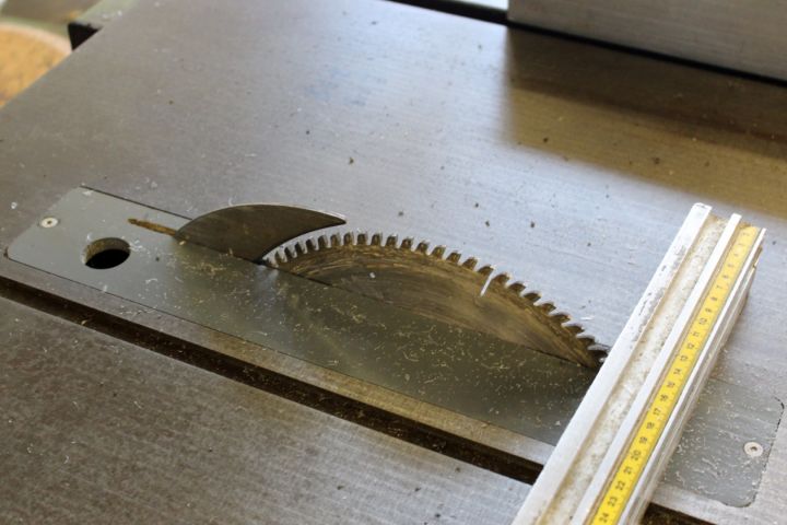 586857-4 Adjusting saw EJCA L18 -1993