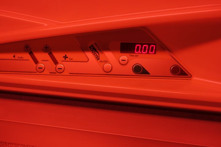 588120-2 Solarium Ultra tan