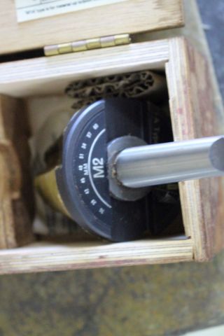 586866-10 Bench pillar drill, Ixion BT13, digital positioner