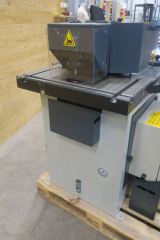 588163-3 Corner cut Isitan HNM 6VP (Transport damage)