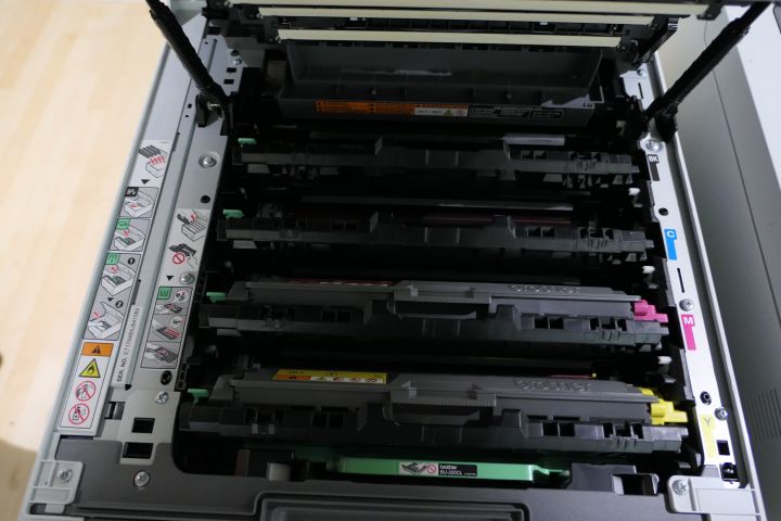 411039-7 2pcs Brother color laser printer