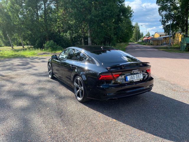 588459-3 Audi A7 V6 TDI Sportback - 17 Reg No: JAD087