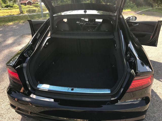 588459-16 Audi A7 V6 TDI Sportback - 17 Reg No: JAD087