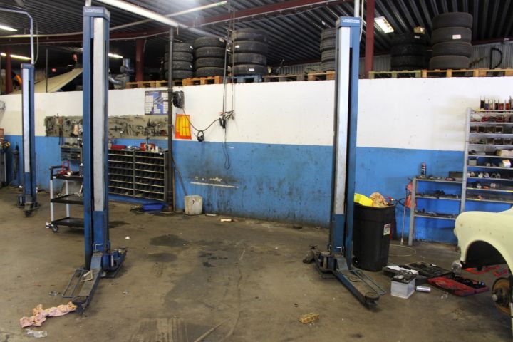 583970-1 2-pillar lift Nussbaum, 2.30SLE -2003