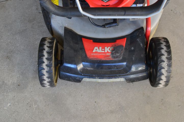 588572-2 Alko lawn mower Green edition 650 EX