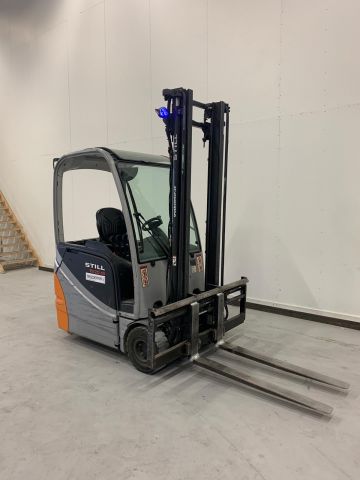 588441-2 Counterbalanced forklift Still RX20-15