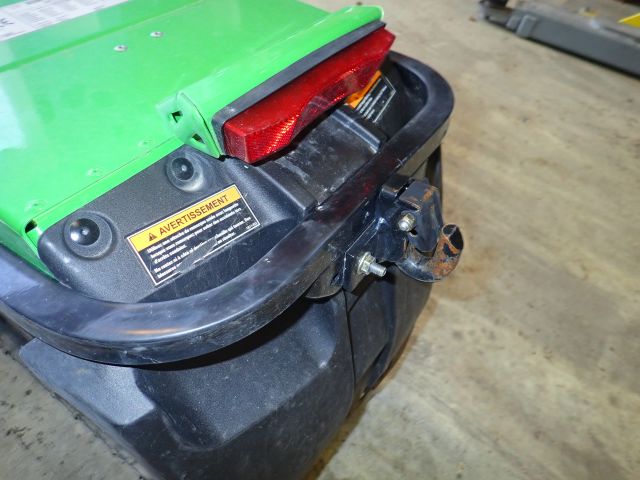 467057-25 Snowmobile Arctic cat M8000 -16 JAF815