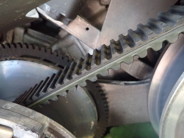 467057-39 Snowmobile Arctic cat M8000 -16 JAF815