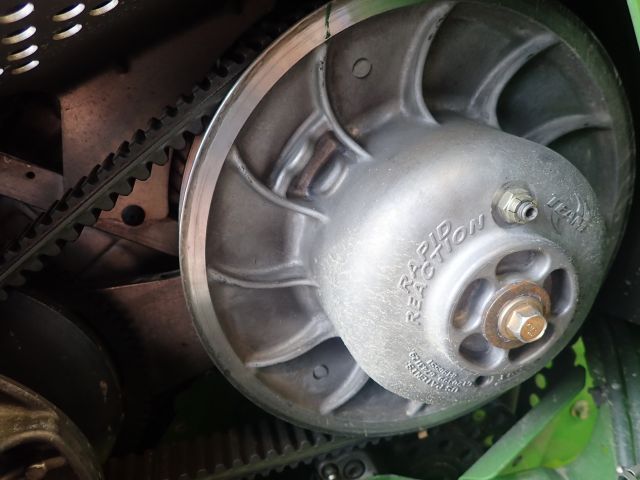 467057-40 Snowmobile Arctic cat M8000 -16 JAF815