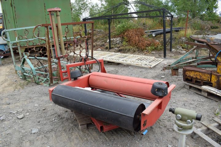 559768-4 Wrapper hydraulic cage for big bale / round bale Trejon