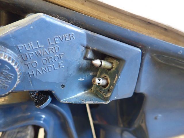467061-14 Boat engine Evinrude 9.5hp with tank