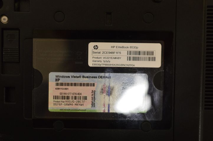 589251-8 Hp Elitebook 8530p laptop NR 17