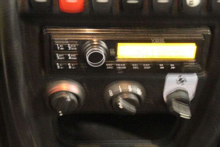 588671-17 Hybrid car, Goupil G5H -14 (2052mil, tipping surface)