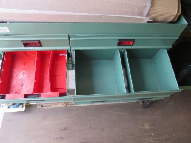 589327-49 Renault Master -2001 SMJ408