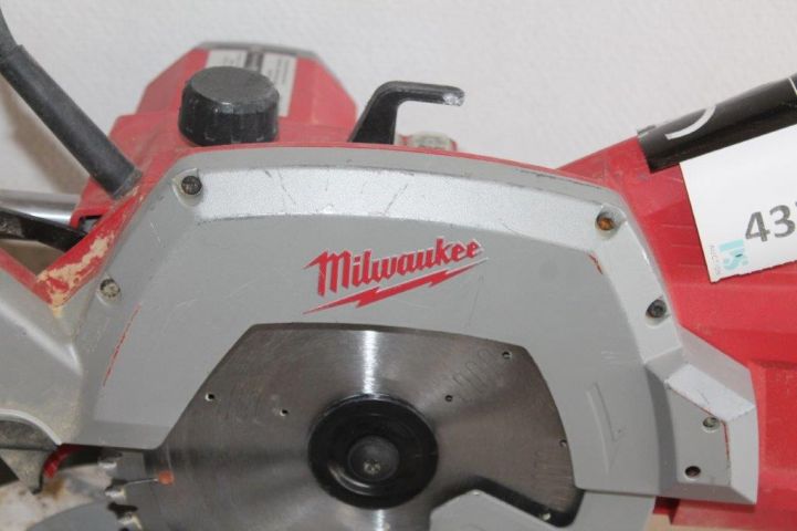 437191-5 Cutting and cutting saw Milwaukee MS 216 SB