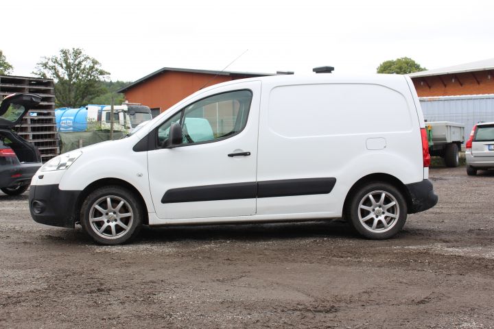 589977-3 Peugeot Partner 1.6 HDI Cabinet -2010 Reg.no: KRO441 211922 km