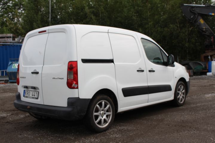 589977-6 Peugeot Partner 1.6 HDI Cabinet -2010 Reg.no: KRO441 211922 km