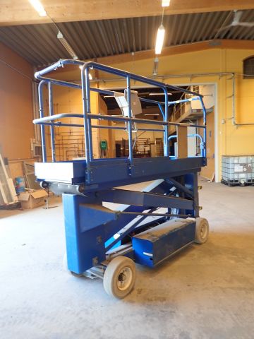 549741-5 Scissor lift Upright SL20