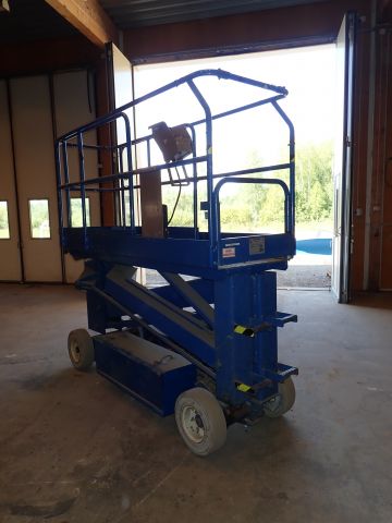 549741-7 Scissor lift Upright SL20