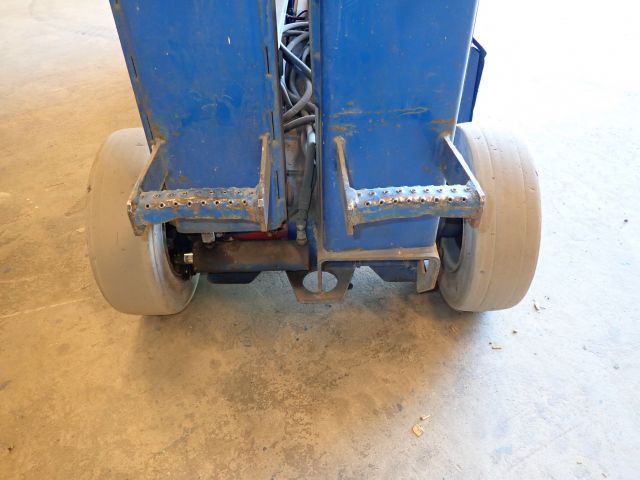 549741-8 Scissor lift Upright SL20