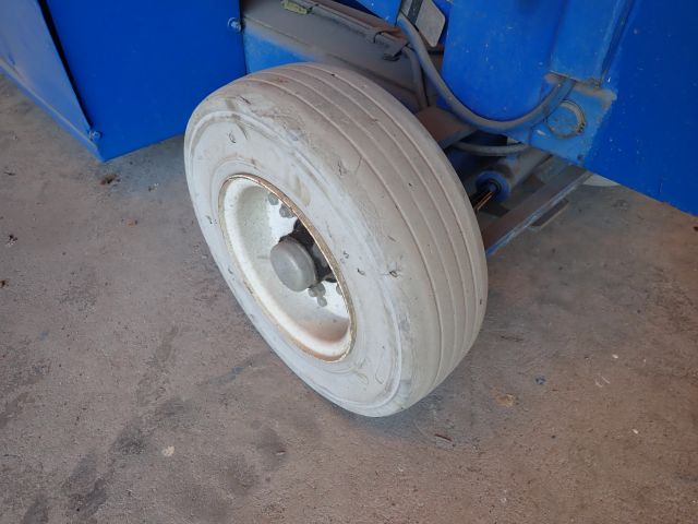 549741-10 Scissor lift Upright SL20