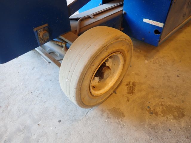 549741-11 Scissor lift Upright SL20