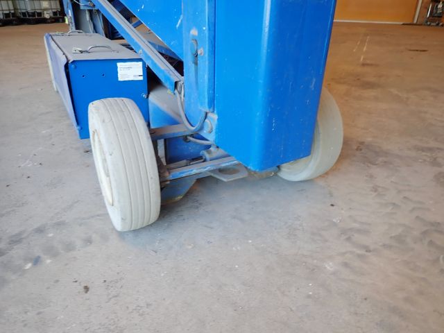 549741-9 Scissor lift Upright SL20