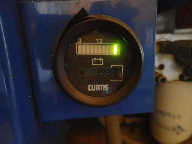 549741-28 Scissor lift Upright SL20