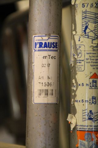 588682-2 Dismantled scaffolding, Krause