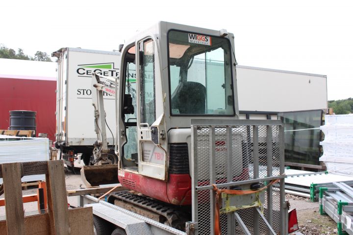 590170-7 Mini excavator Takeuchi TB016 (1751 hours) -08