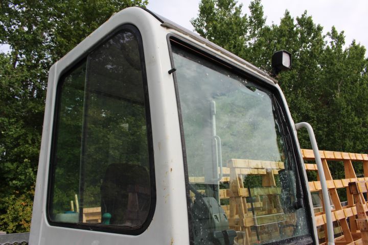 590170-43 Mini excavator Takeuchi TB016 (1751 hours) -08