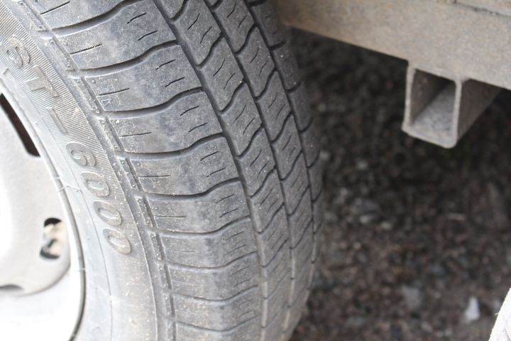 590171-10 Machine trailer with loading ramp INDESPENSION LTD PLT06 (TJH442) -14