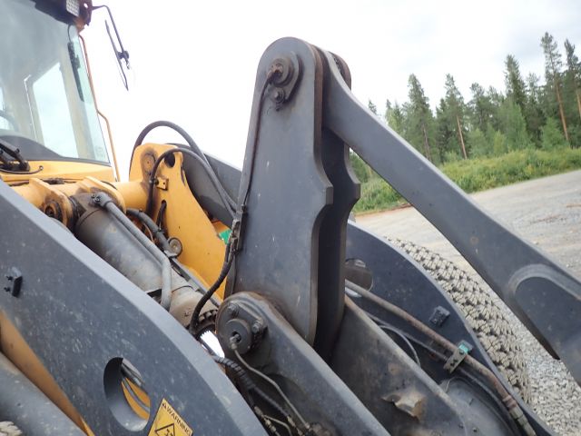 576575-23 Wheel loader Volvo L70D