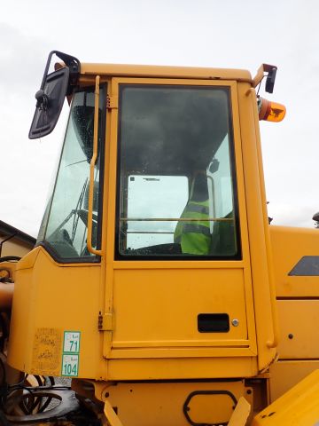 576575-49 Wheel loader Volvo L70D