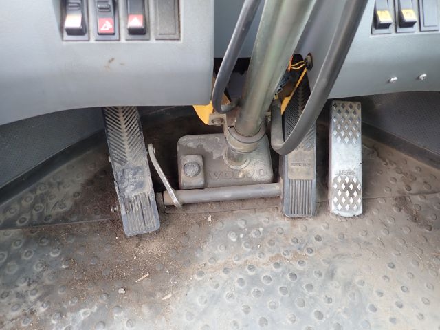 576575-64 Wheel loader Volvo L70D