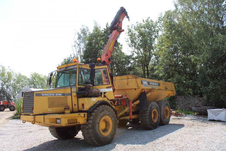 590915-10 Dumper Volvo A25C with crane -96