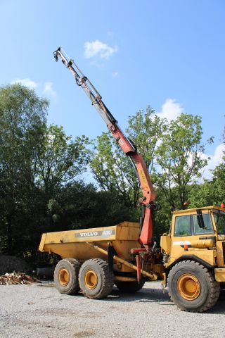 590915-19 Dumper Volvo A25C with crane -96