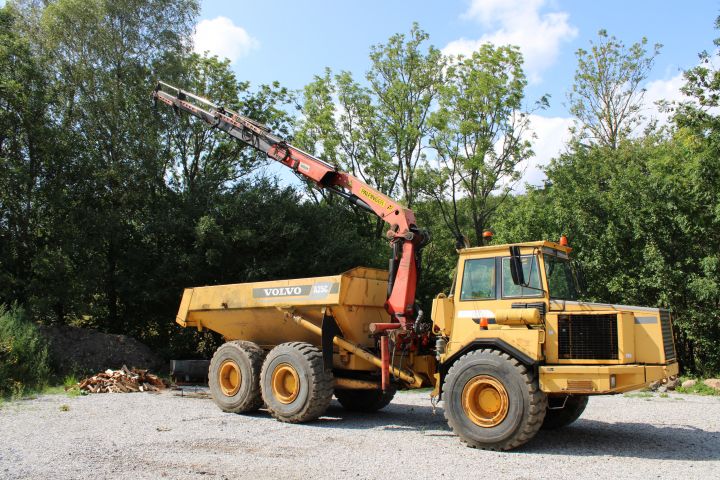 590915-22 Dumper Volvo A25C with crane -96