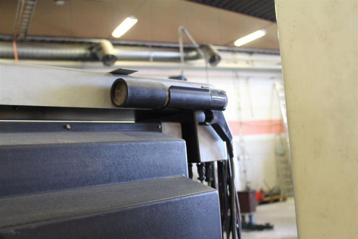 490532-11 Engine tester MCA3000